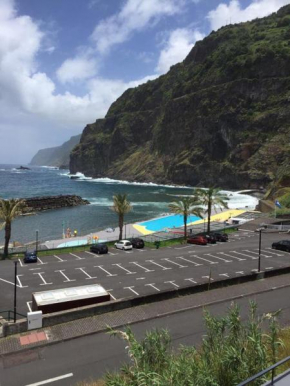 Sunrise House, Ponta Delgada